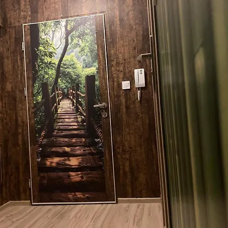 Welcome To The Jungle Warsaw Exterior photo